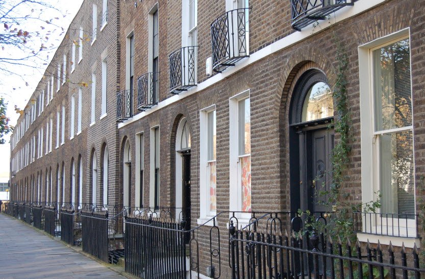 Sutton Place, United Kingdom